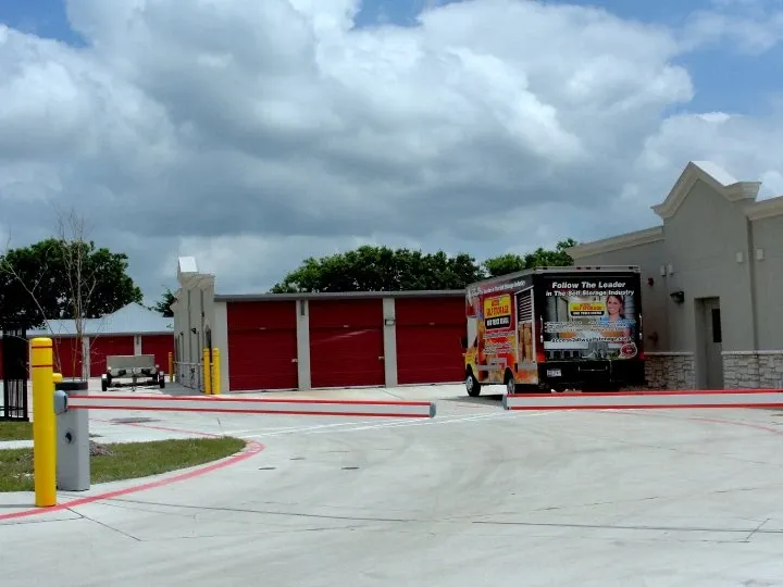 Access Self Storage - Red Oak 561 E Ovilla Rd Red Oak TX 75154